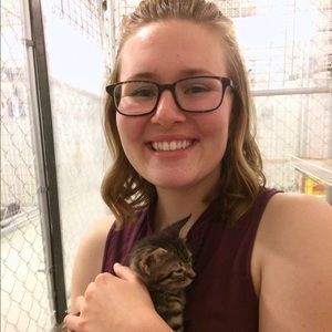 Meet your Posher, Cara